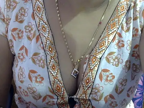 Your wild Dia online show from October 2025 06:51:01 PM