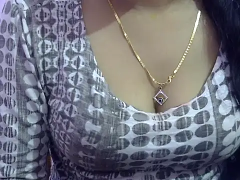 Your wild Dia online show from November 2025 05:01:01 AM