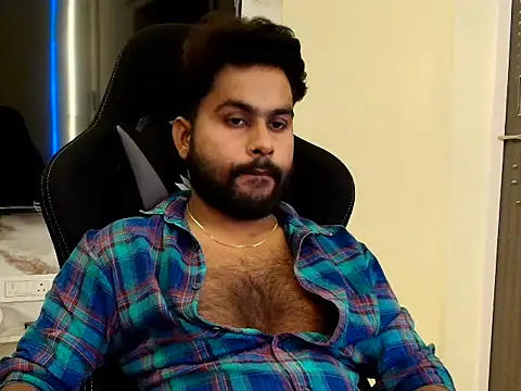 Snapshot of SHENOY3 chatting on June 2026 06:30:01 PM SHENOY3 online show from June 2026 06:30:01 PM