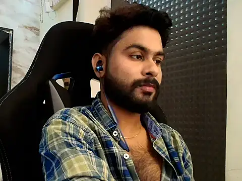 SHENOY3 online show from February 2026 06:29:02 PM