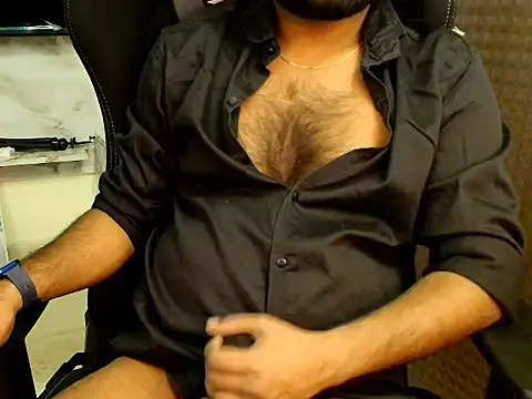 SHENOY3 online show from April 2026 06:44:02 PM