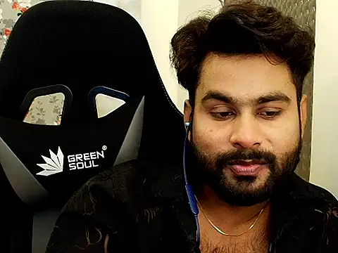 SHENOY3 online show from January 2026 02:35:02 PM