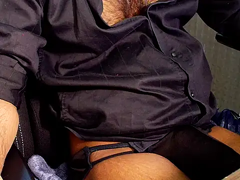 SHENOY3 online show from November 2025 02:43:02 PM