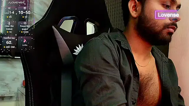 Snapshot of SHENOY3 chatting on July 2026 05:20:01 PM SHENOY3 online show from July 2026 05:20:01 PM