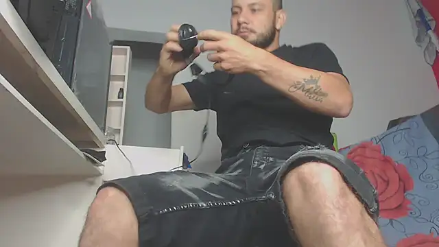 Snapshot of body_x29 chatting on November 2025 08:15:02 AM body x29 online show from November 2025 08:15:02 AM