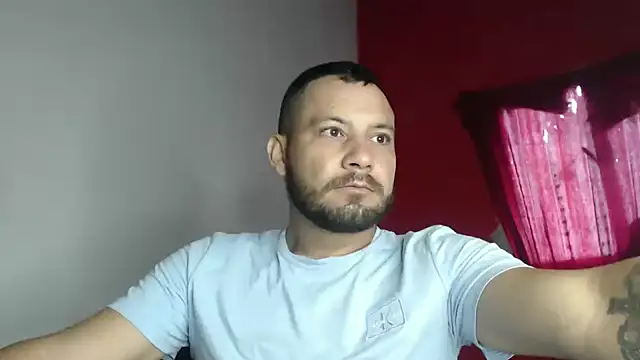 Snapshot of body_x29 chatting on March 2025 11:36:02 AM body x29 online show from March 2025 11:36:02 AM