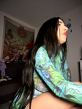 kiaraglam2 online show from November 2025 05:51:02 AM