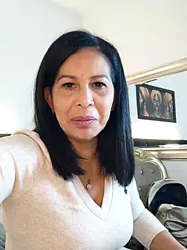 Shanon mature online show from May 2026 10:56:02 PM