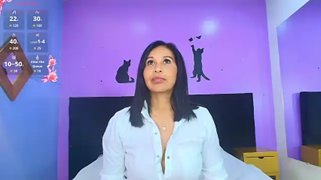 Shanon mature online show from March 2026 08:02:01 PM