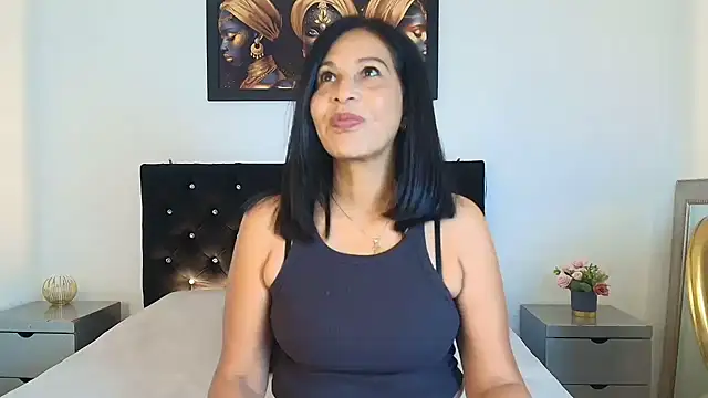 Shanon mature online show from July 2026 06:18:02 PM