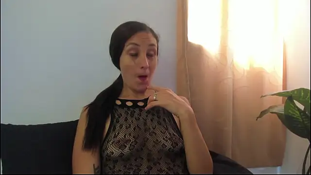 izzy cum online show from February 2026 06:39:02 PM