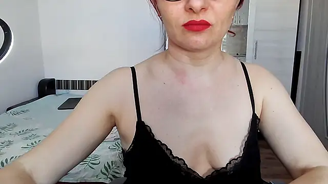 sweet-tinqerbell online show from March 2026 10:21:01 AM