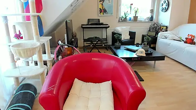 Snapshot of tinny_williams chatting on September 2025 06:23:01 AM tinny williams online show from September 2025 06:23:01 AM