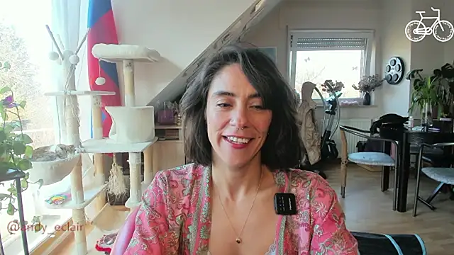 tinny williams online show from March 2026 08:40:01 AM