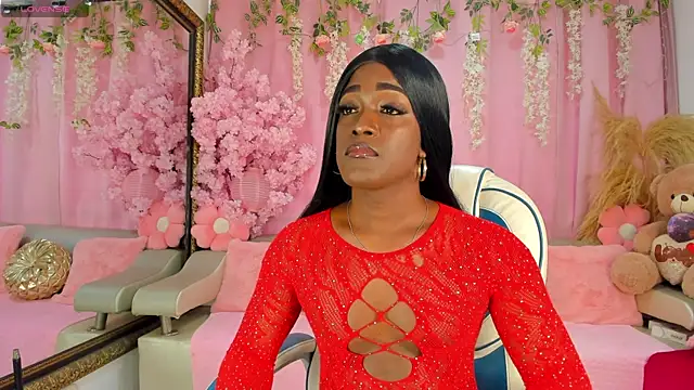 SammyGirlTS online show from April 2026 01:28:01 PM