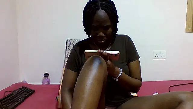 Snapshot of sweetelle09 chatting on January 2026 07:29:02 PM sweetelle09 online show from January 2026 07:29:02 PM