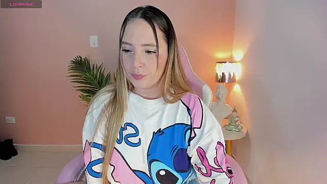 HannaMiller 1 online show from November 2025 07:45:02 AM