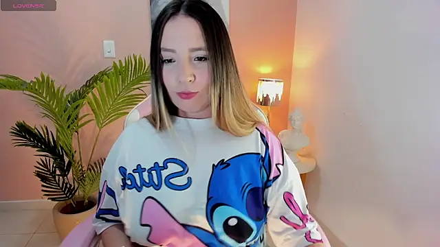 Snapshot of HannaMiller_1 chatting on February 2026 02:00:02 AM HannaMiller 1 online show from February 2026 02:00:02 AM