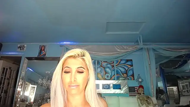 ADRIANNA FOX online show from March 2025 06:30:02 AM