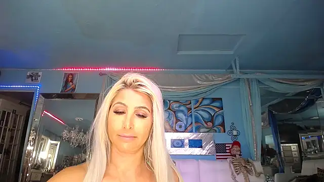 ADRIANNA FOX online show from March 2025 10:22:01 AM