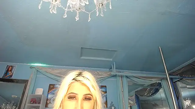 ADRIANNA FOX online show from March 2026 03:28:02 AM