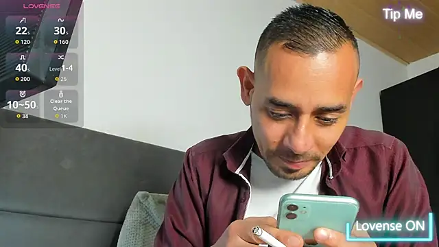 jhonyalzate2 online show from April 2026 03:35:02 AM