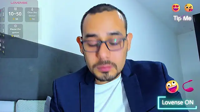 jhonyalzate2 online show from March 2025 11:22:01 PM
