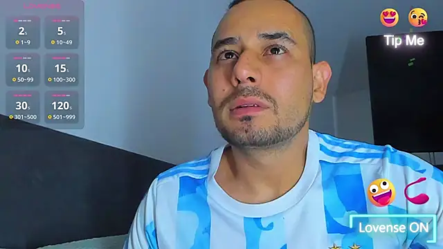 jhonyalzate2 online show from February 2025 11:28:02 PM