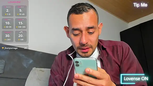 jhonyalzate2 online show from May 2026 01:35:02 AM