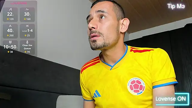 jhonyalzate2 online show from July 2026 09:43:02 PM
