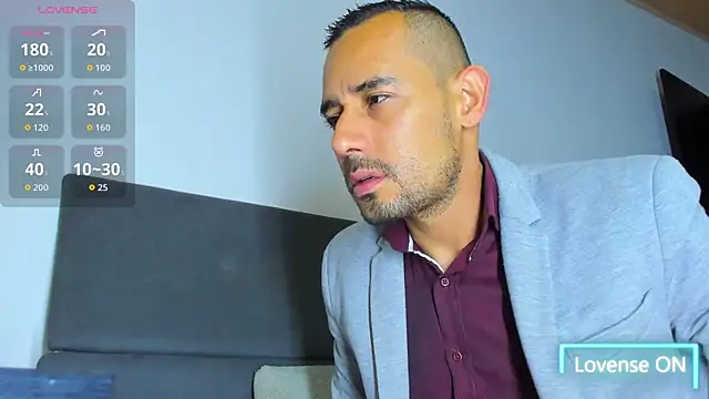 jhonyalzate2 online show from November 2025 01:50:02 AM