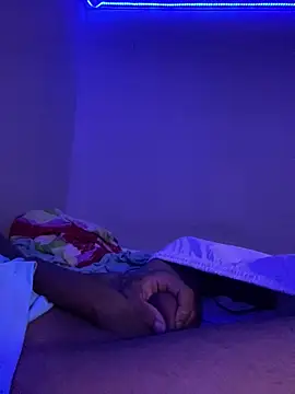 Rayanzimaker online show from April 2026 06:31:02 AM