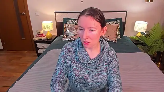 Snapshot of CatherineWalls chatting on June 2026 04:06:02 AM CatherineWalls online show from June 2026 04:06:02 AM