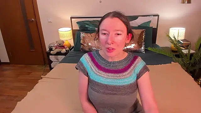 Snapshot of CatherineWalls chatting on February 2026 03:20:01 AM CatherineWalls online show from February 2026 03:20:01 AM