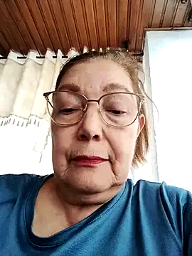 Snapshot of Vicky_Rosse chatting on July 2026 05:02:02 PM Vicky Rosse online show from July 2026 05:02:02 PM