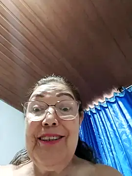 Snapshot of Vicky_Rosse chatting on May 2026 09:02:01 PM Vicky Rosse online show from May 2026 09:02:01 PM