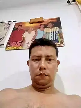 Lachuchaenlacara1988 online show from January 2025 03:26:02 AM