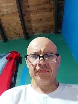 49edad online show from February 2026 01:22:01 PM