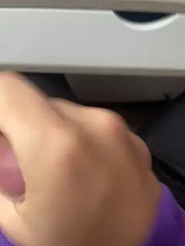 logus9999 online show from November 2025 07:56:02 AM