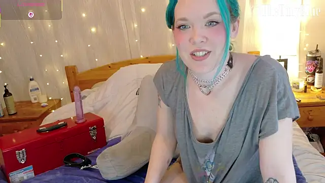 thetinyblue online show from March 2026 05:05:01 PM