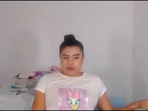 katrinawillff online show from March 2026 04:40:02 AM