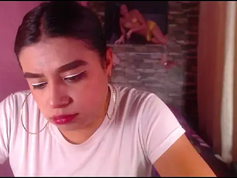 katrinawillff online show from January 2026 05:09:02 PM