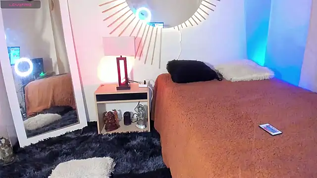 natta smithh online show from February 2025 03:20:01 AM