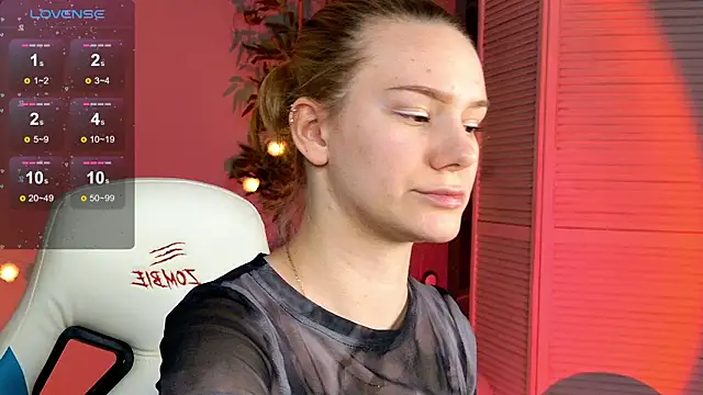 Ramona    online show from March 2026 06:19:02 AM