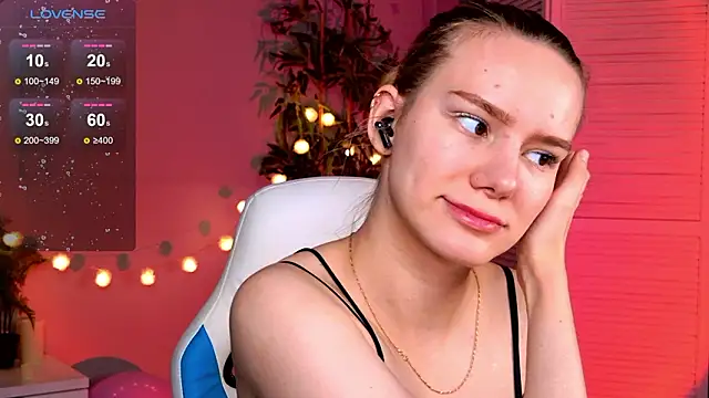 Ramona    online show from March 2026 06:29:02 AM