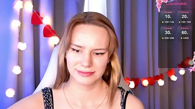 Ramona    online show from February 2025 09:43:02 AM