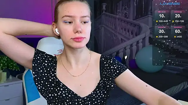 Ramona    online show from December 2025 06:25:02 AM