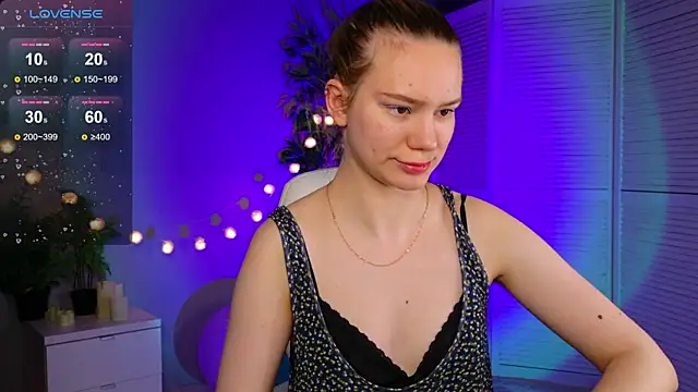 Ramona    online show from April 2026 06:20:01 AM