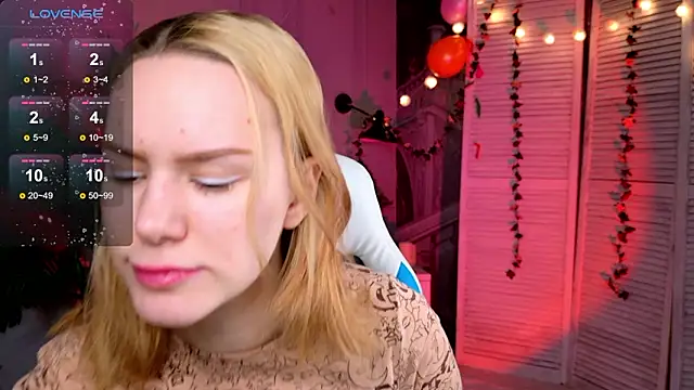 Ramona    online show from February 2026 06:22:01 AM