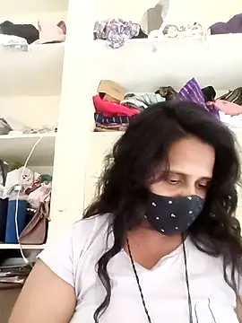 Indiantina online show from November 2025 09:31:01 AM